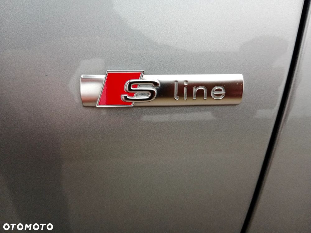 Audi A6 Avant 2.0 TDI Ultra DPF S tronic - 15