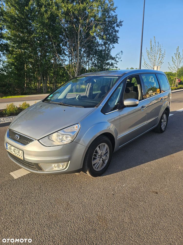 Ford Galaxy 2.0 Ghia - 2