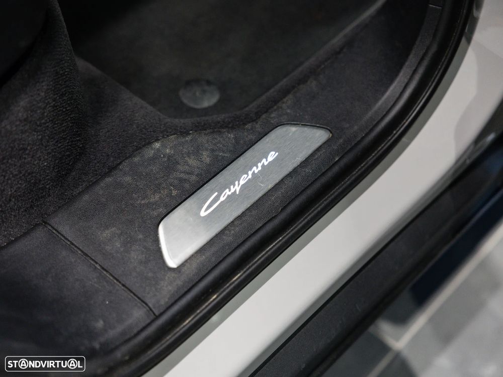 Porsche Cayenne E-Hybrid - 39