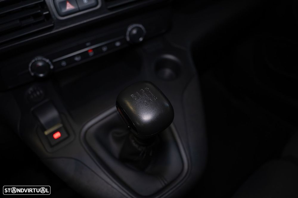 Citroën Berlingo 1.2 PureTech M Feel - 26