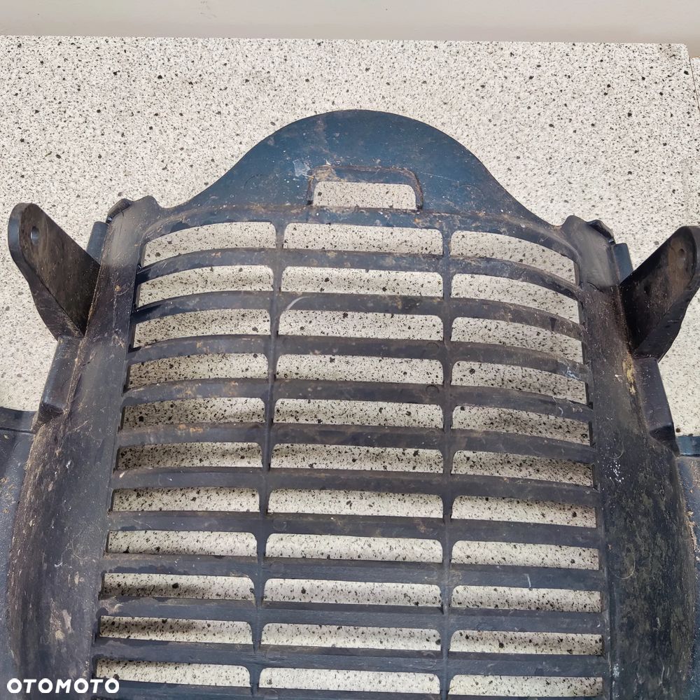 Pług, owiewka, osłona Suzuki Burgman AN 400 AN400 Burgman 400 - 21