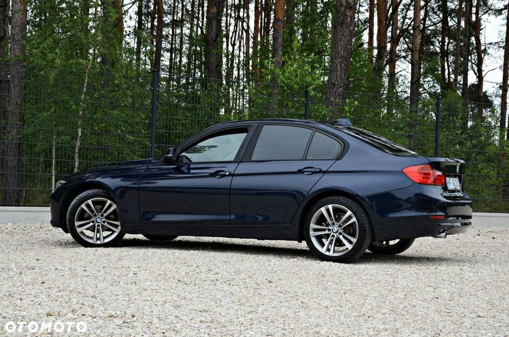 BMW Seria 3 318d Blue Performance Sport Line - 21
