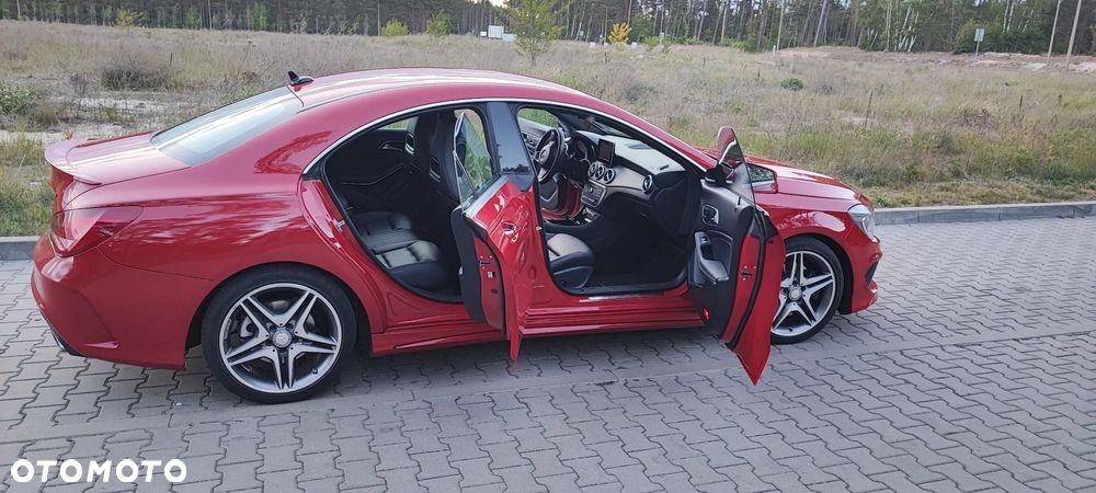 Mercedes-Benz CLA 250 7G-DCT AMG Line - 13
