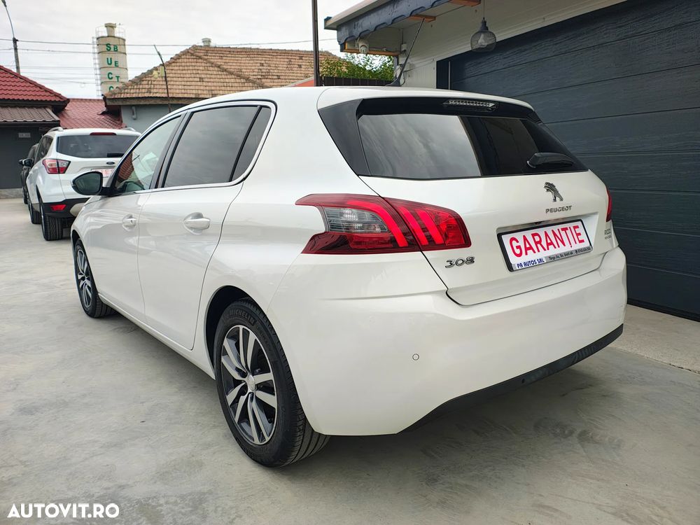 Peugeot 308 PureTech 130 GPF Stop & Start Allure Pack - 4