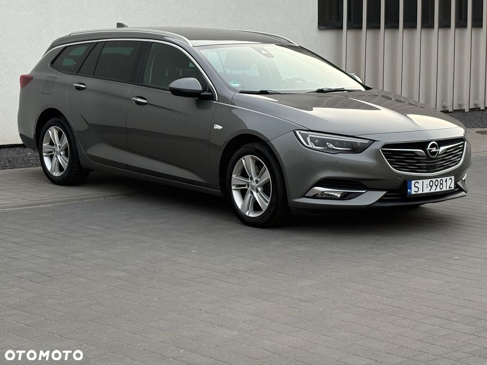 Opel Insignia - 30