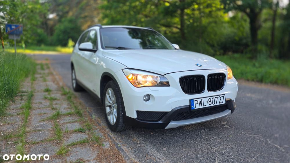 BMW X1 xDrive28i Sport Line - 1