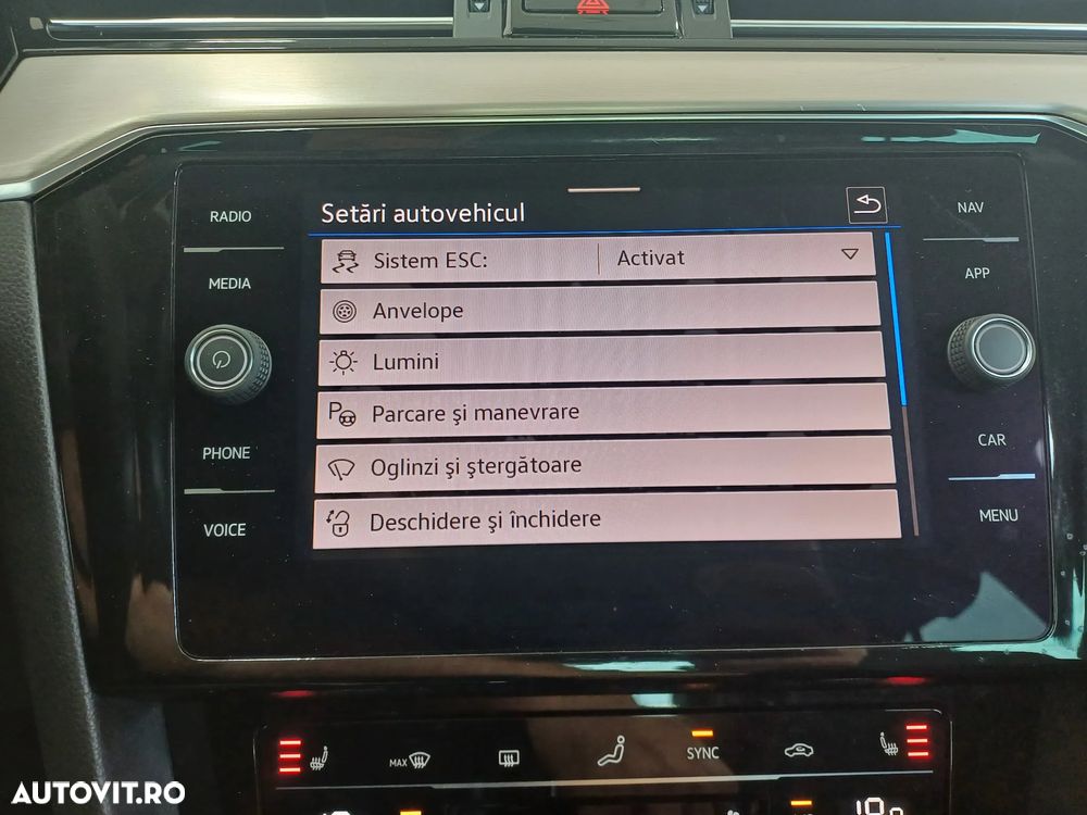 Volkswagen Passat 2.0 TDI DSG Highline - 22