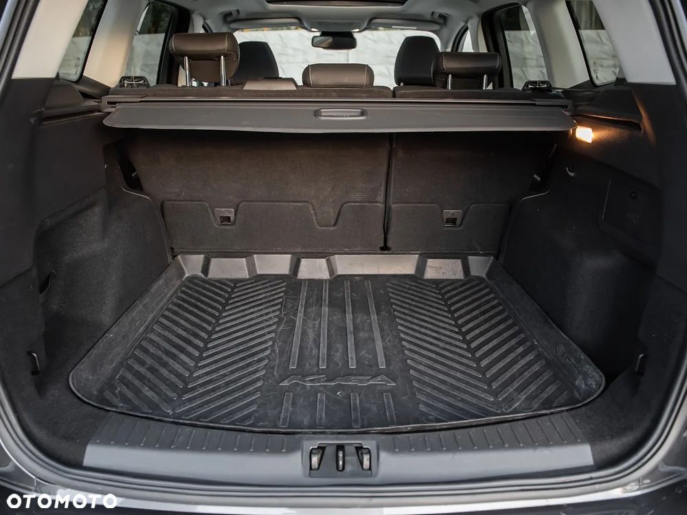Ford Kuga 2.0 TDCi 4x4 Vignale - 32