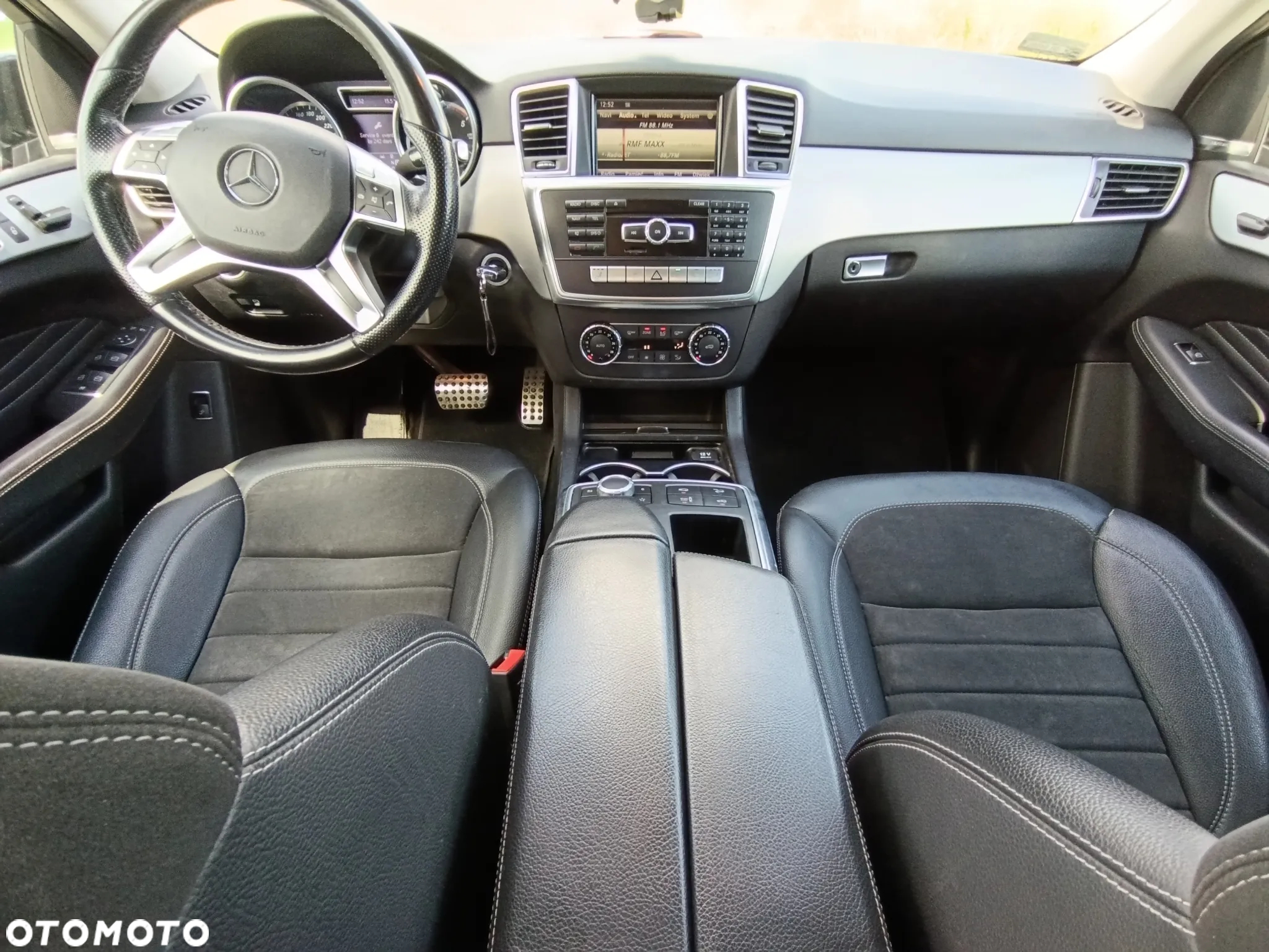 Mercedes-Benz ML 350 BlueTec 4-Matic - 18
