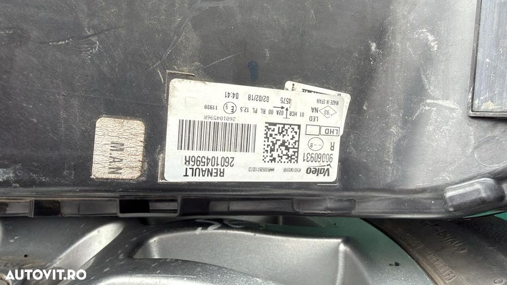 FAR DREAPTA LED RENAULT MEGANE IV - 5