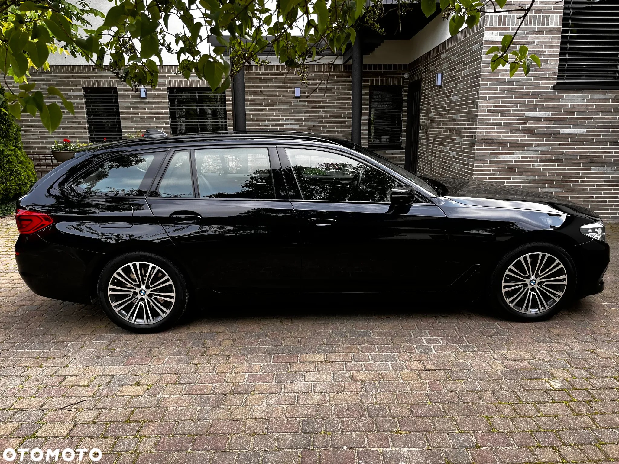 BMW Seria 5 518d Sport Line sport - 3