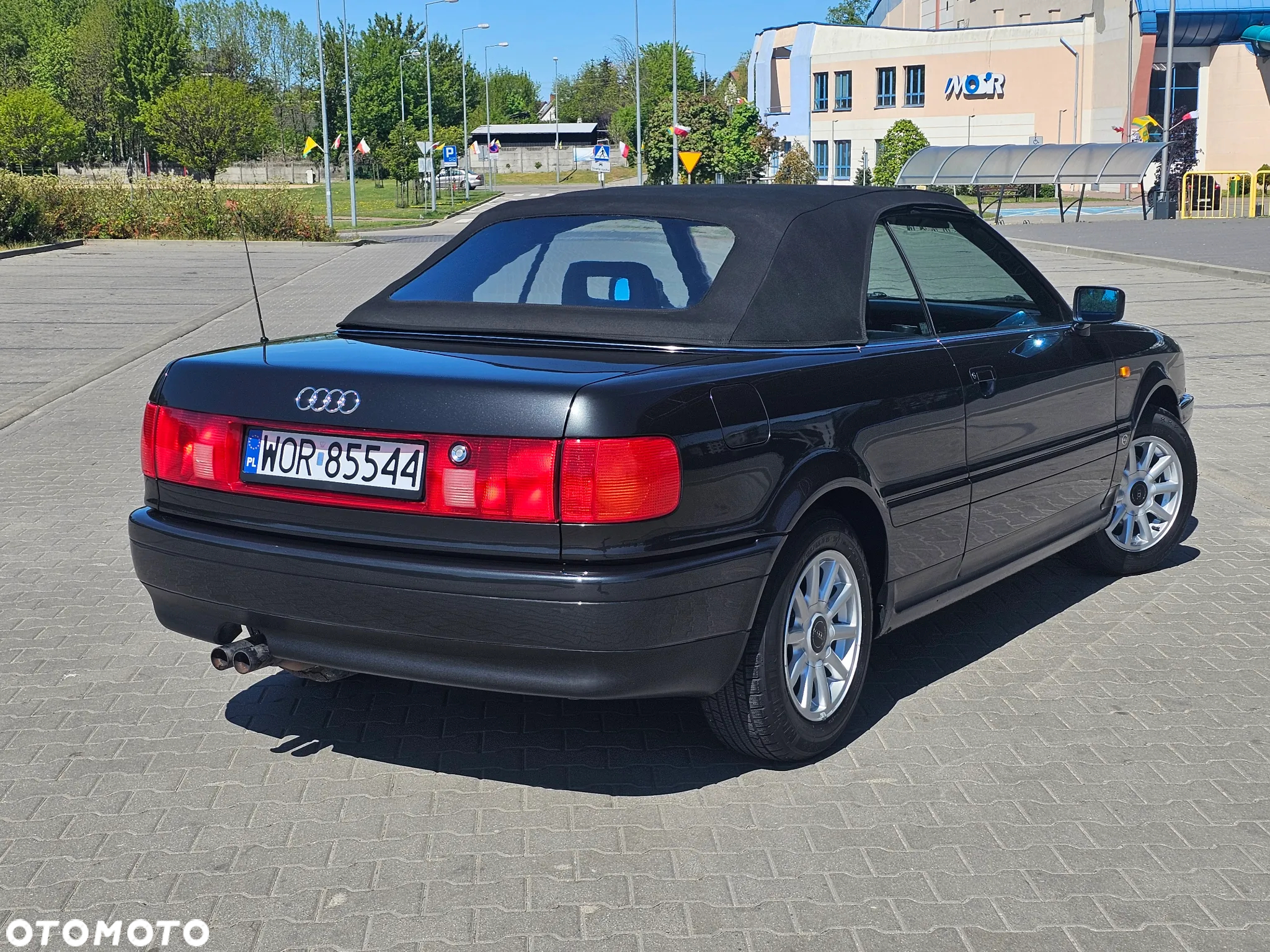 Audi Cabriolet 2.8 - 16