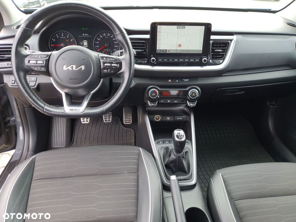 Kia Stonic 1.0 T-GDI MHEV GT Line - 24