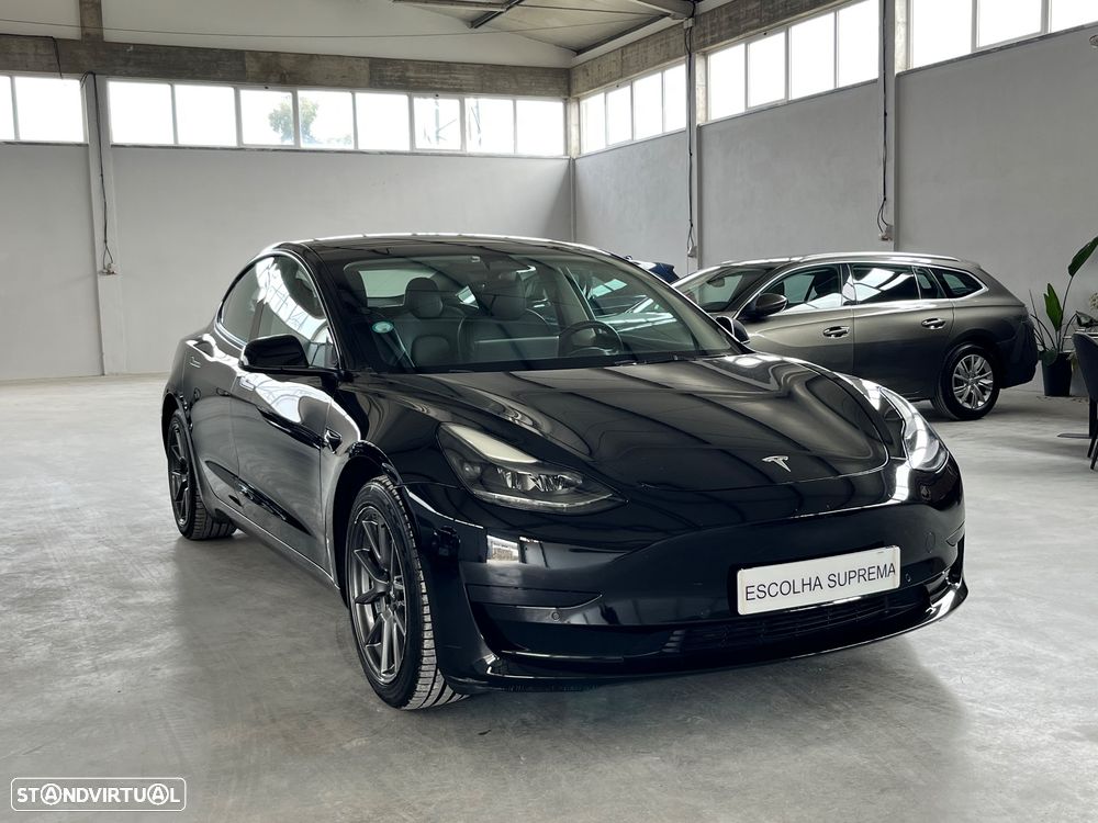 Tesla Model 3 - 2