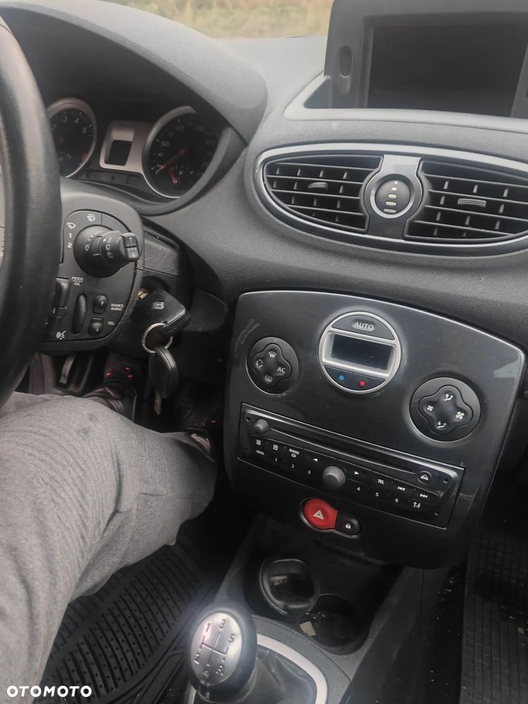 Renault Clio 1.2 TCE Dynamique - 37