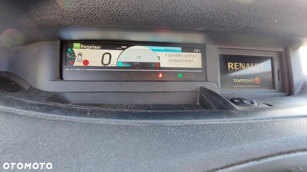 Renault Grand Scenic 1.6 16V 110 Dynamique - 19