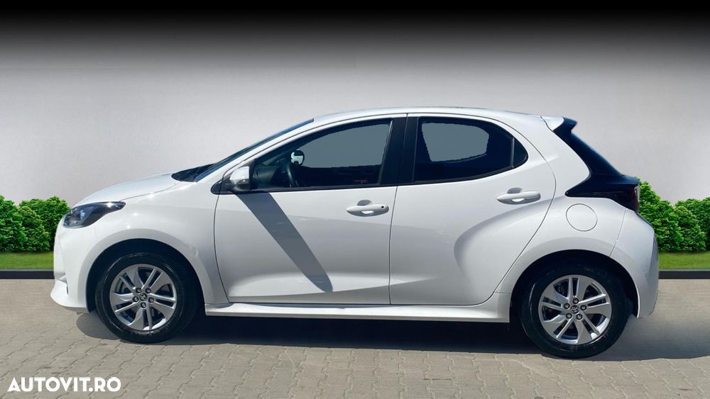 Toyota Yaris 1.5 VVT-i HSD Eco - 2