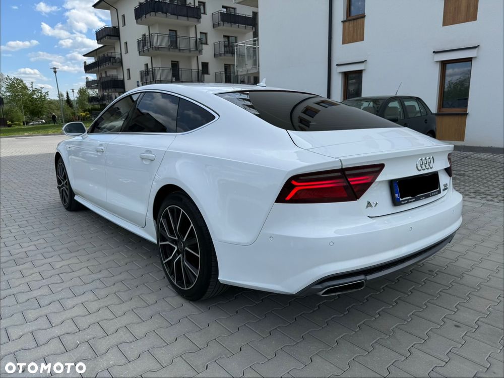 Audi A7 Sportback - 12