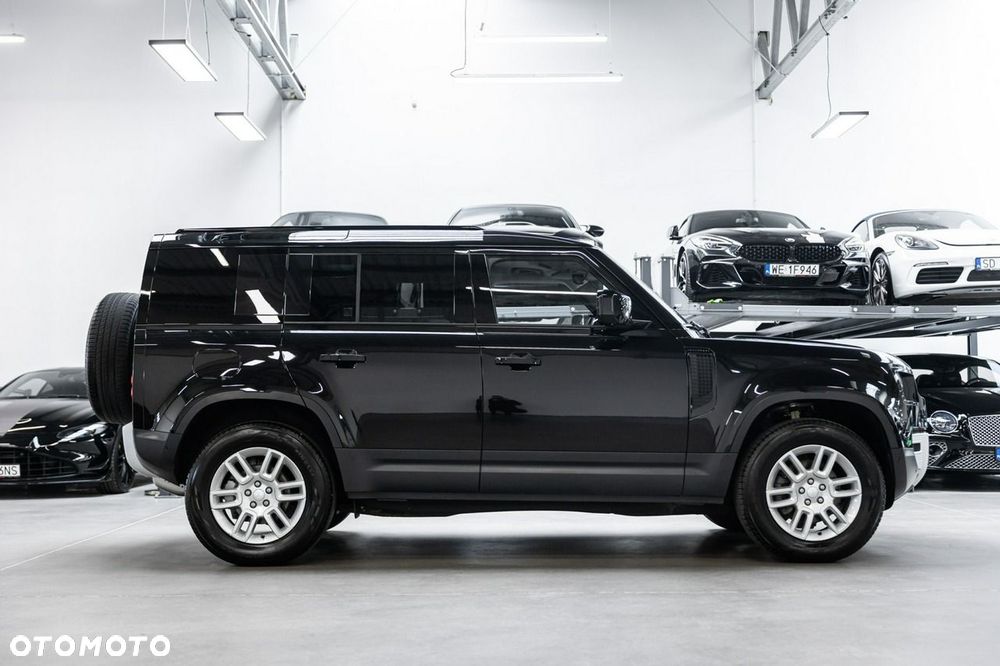 Land Rover Defender - 7