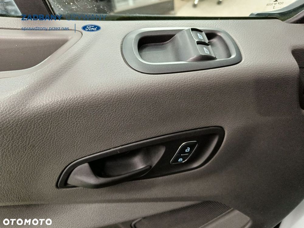 Ford Transit - 20