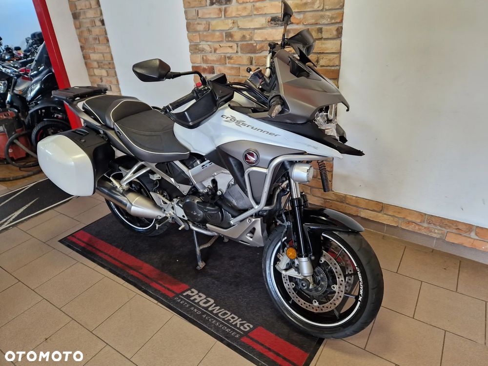 Honda VFR - 5