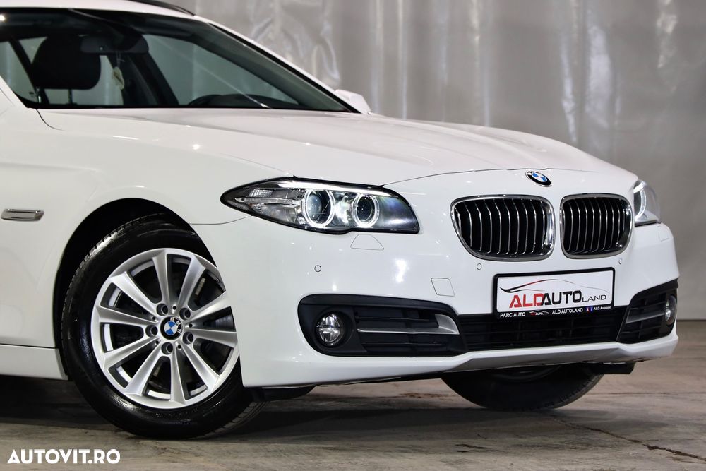 BMW Seria 5 520d Aut. - 22