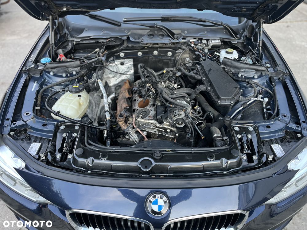 BMW Seria 3 320d Efficient Dynamics Luxury Line Purity - 31
