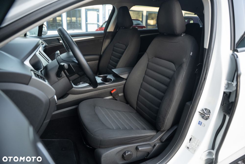 Ford Mondeo 2.0 TDCi Start-Stopp PowerShift-Aut Business Edition - 23