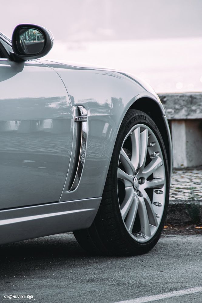 Jaguar XK 4.2 V8 - 9