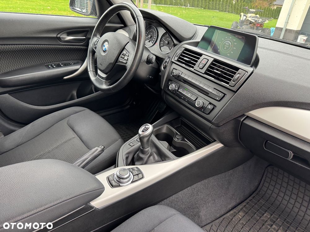 BMW Seria 1 116d - 28