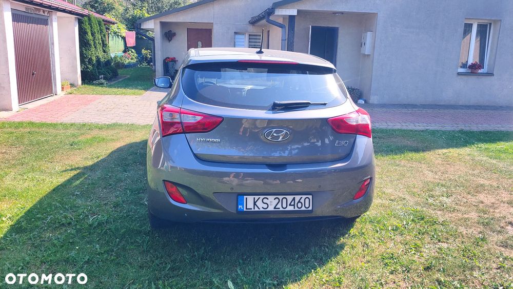 Hyundai i30 1.4 CRDi Trend - 4
