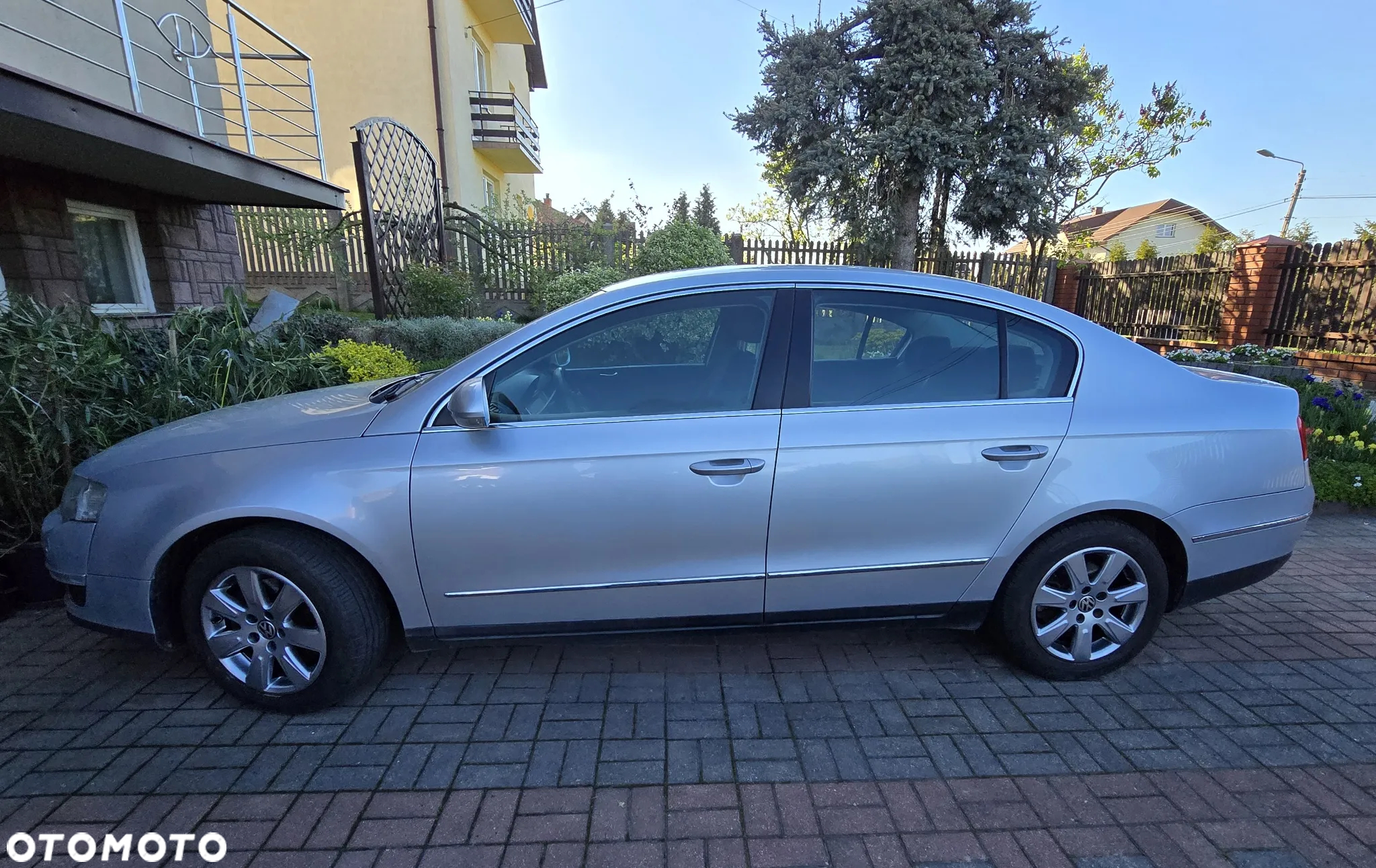 Volkswagen Passat 1.9 TDI Comfortline - 2