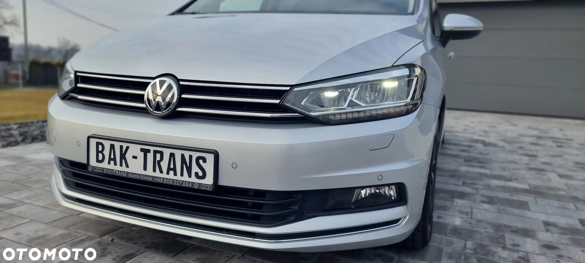 Volkswagen Touran 2.0 TDI SCR DSG Join - 37