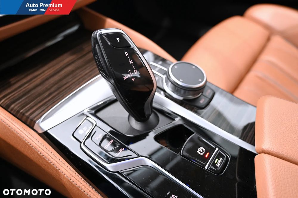 BMW Seria 5 518d - 7