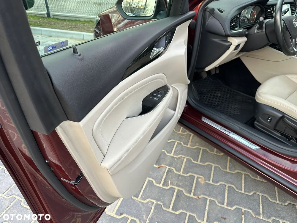 Opel Insignia 1.5 T Innovation S&S - 10