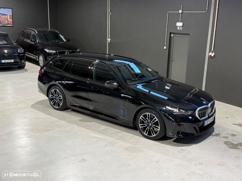 BMW 530 e Pack Desportivo M - 2