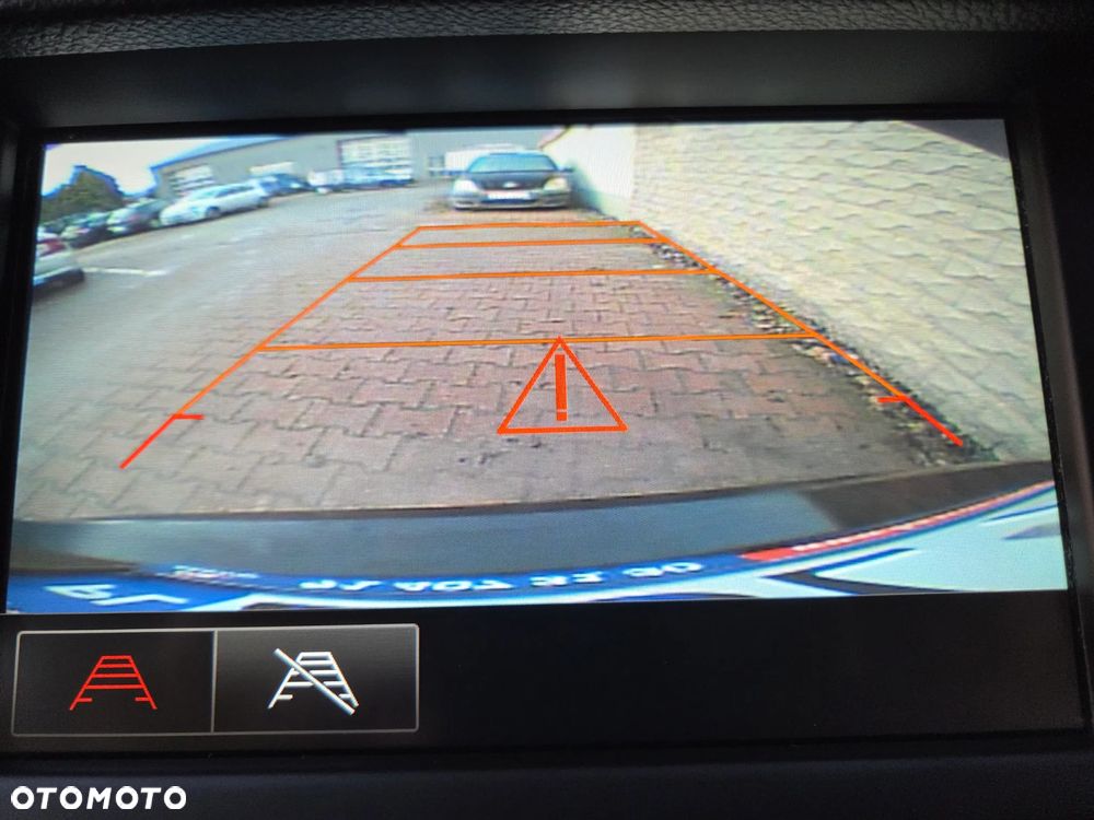 Opel Astra 1.4 Turbo 120 Jahre - 40