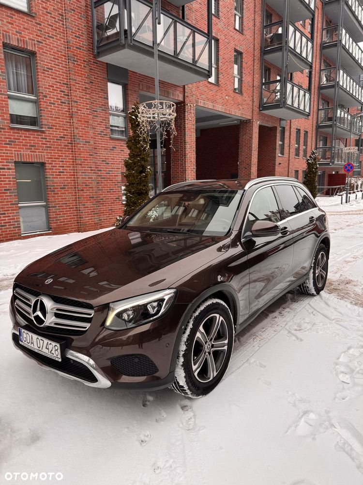 Mercedes-Benz GLC - 1