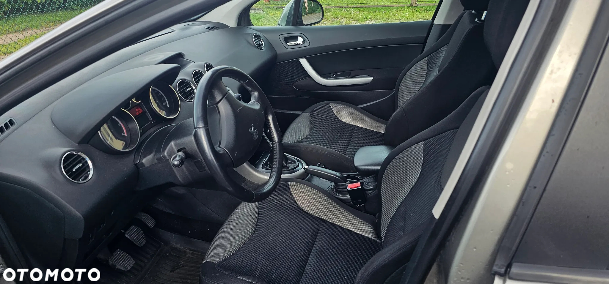 Peugeot 308 1.6 e-HDi Access STT - 4
