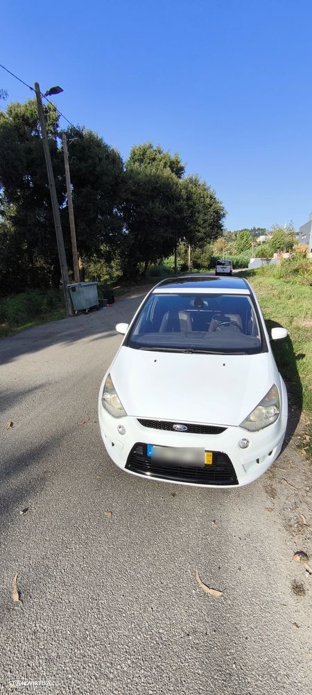 Ford S-Max 2.0 TDCi DPF Titanium - 2