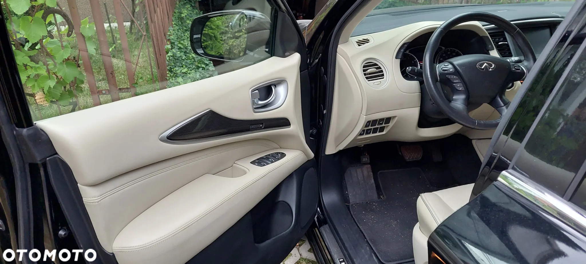 Infiniti QX60 - 19