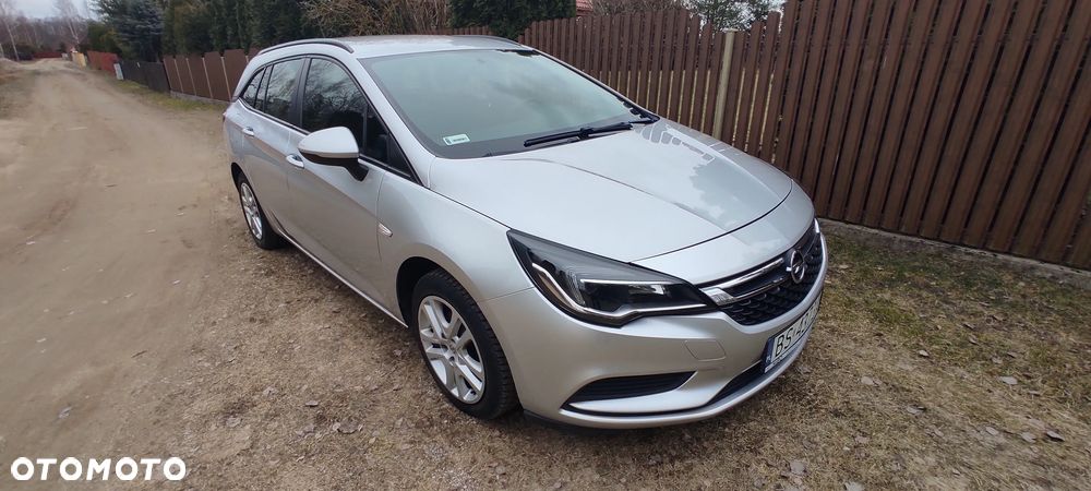 Opel Astra 1.6 CDTI Enjoy - 11