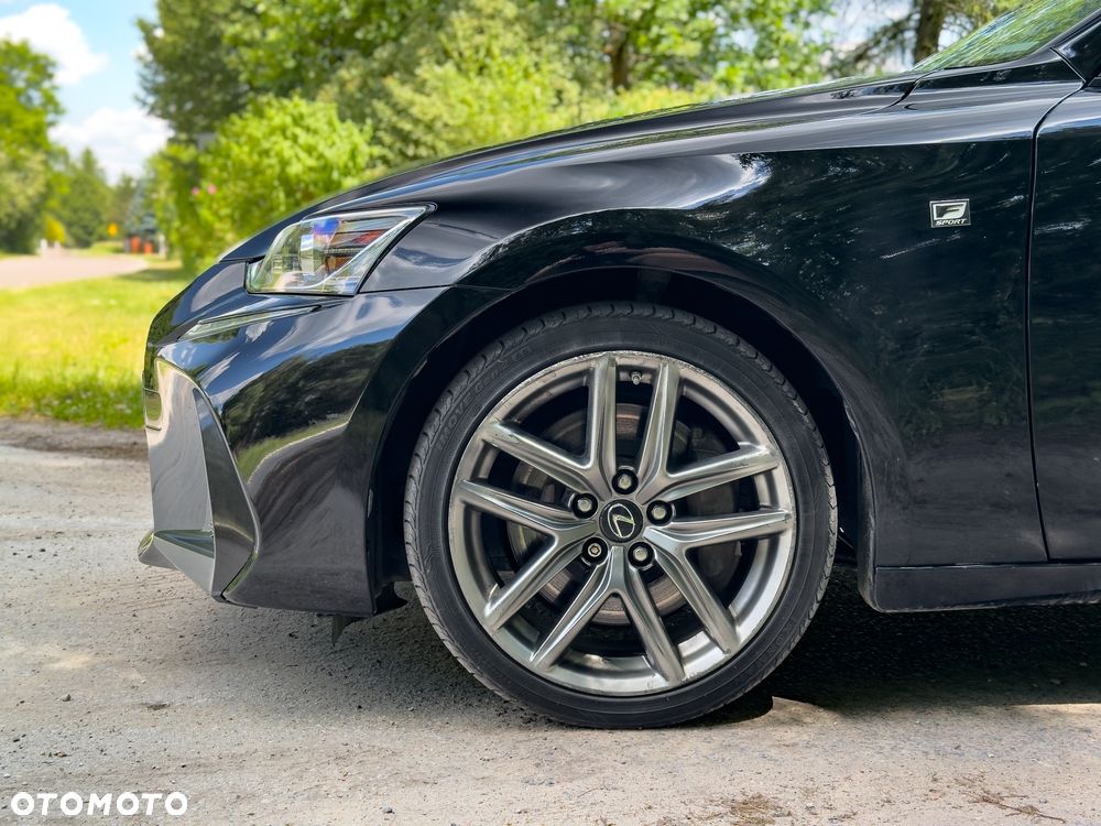 Lexus IS 200t / 300 F Sport - 7