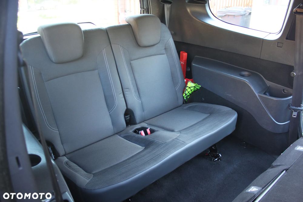 Dacia Lodgy 1.2 TCe Laureate - 15