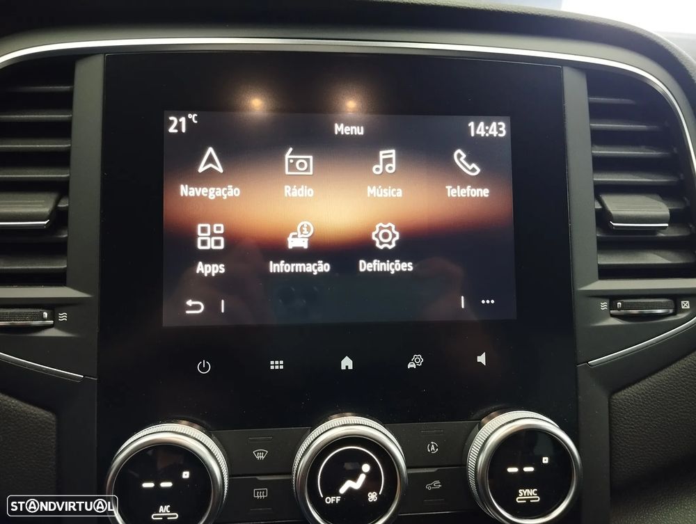 Renault Mégane Sport Tourer 1.6 E-Tech Plug-In Limited - 30