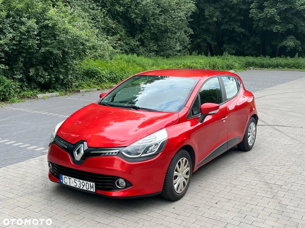 Renault Clio 1.2 16V Alize - 9