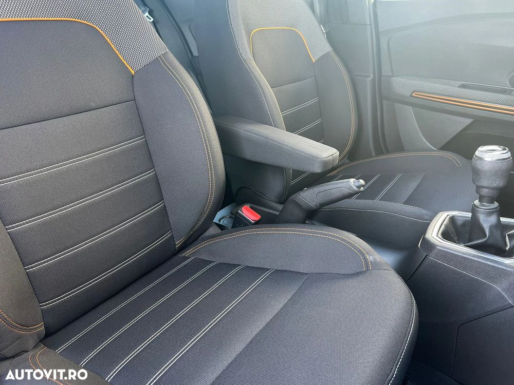 Dacia Sandero TCe 90 MT6 Comfort - 28