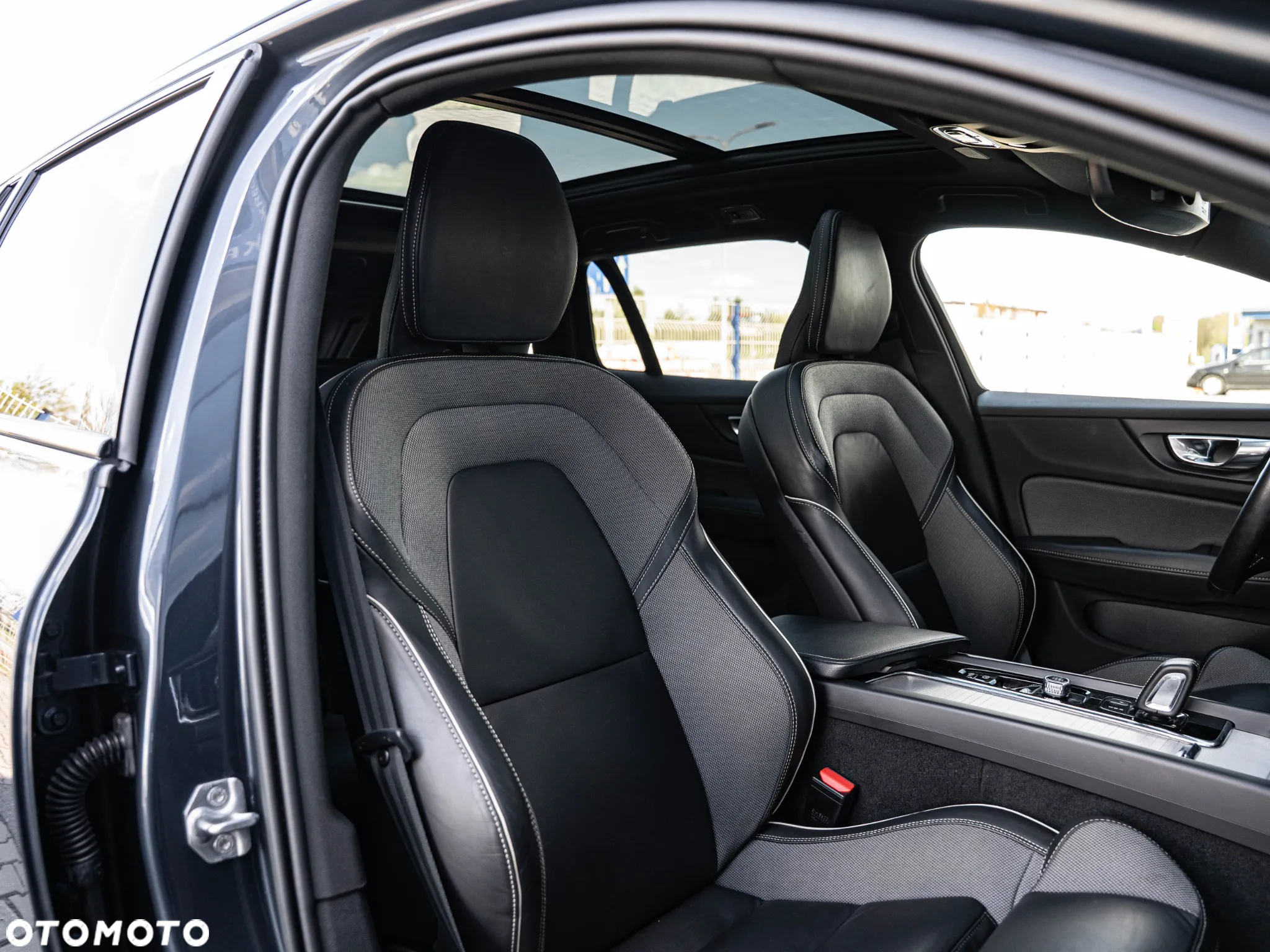 Volvo V60 B3 B Geartronic RDesign - 26