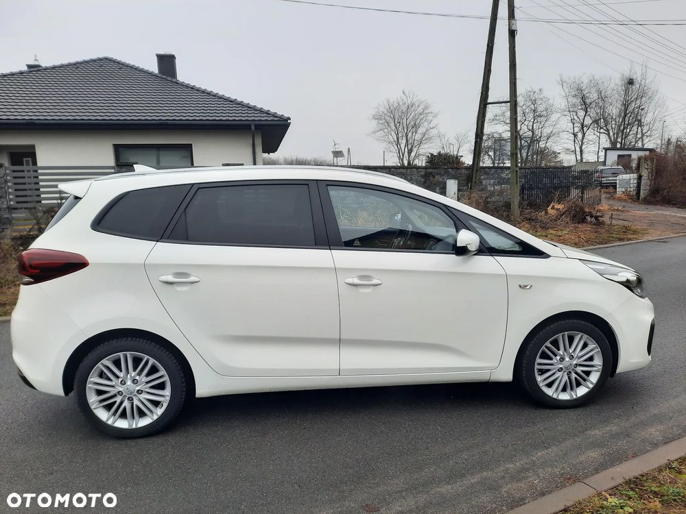 Kia Carens 1.6 GDI L 7os - 8