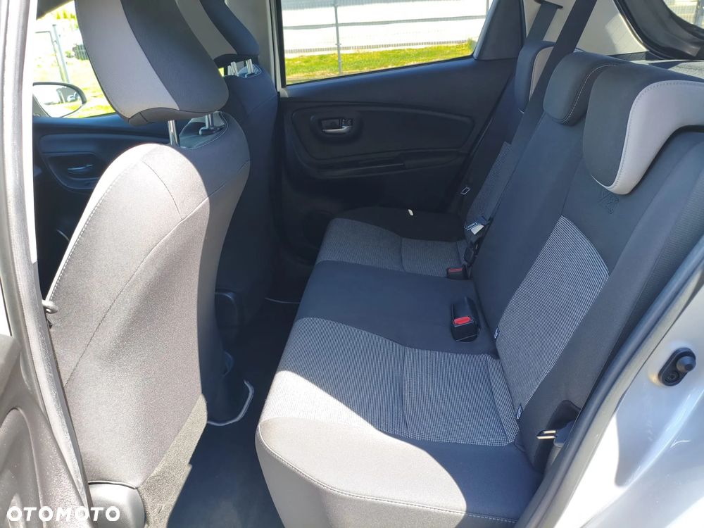 Toyota Yaris 1.5 20th Anniversary CVT - 19